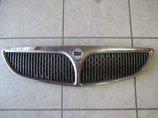 ATRAPA GRILL LANCIA LIBRA 1999R->