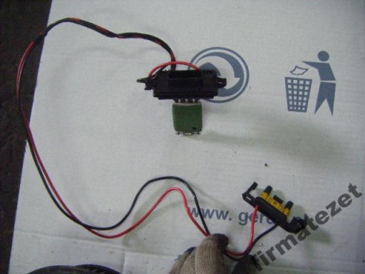 04- - RENAULT MODUS TWINGO 04 - РЕЗИСТОР ВЕНТИЛЯТОРА