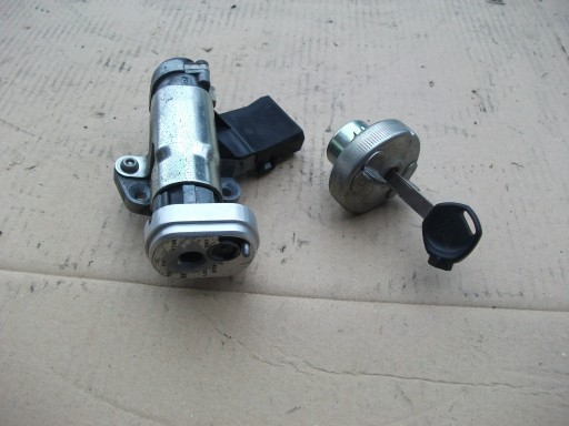 HONDA LEAD 110 КЛЮЧ ЗАЖИГАНИЯ ПРОБКА