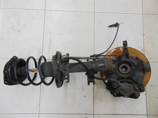 otoč McPherson pravá RENAULT MEGANE III 2.0TB