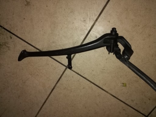 BMW K1200R 05 - бічна підніжка