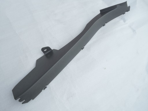 MERCEDES CКЛАСС W204 обивка порога A2046904025