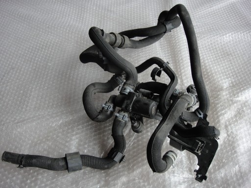 AUDI Q7 E-tron Додатковий водяний насос 4M0121259F