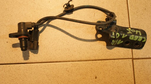 Kia Ceed II 16R Датчик валу 39180-04070 1.0 T