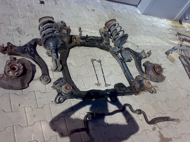 HYUNDAI IX55 VERACRUZE SUSPENSION LEVIER AVANT photo 1 - milautoparts-fr.ukrlive.com