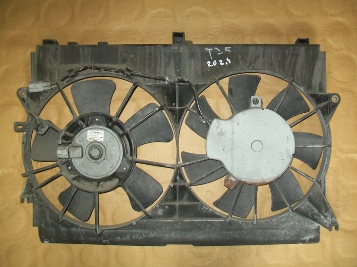 TOYOTA AVENSIS T25 03-08 2.4 CORPS DE VENTILATEUR photo 1 - milautoparts-fr.ukrlive.com