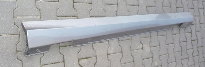 MERCEDES C W204 SEUIL COUVE-JOINT SEUIL R 2046900440 photo 1 - milautoparts-fr.ukrlive.com