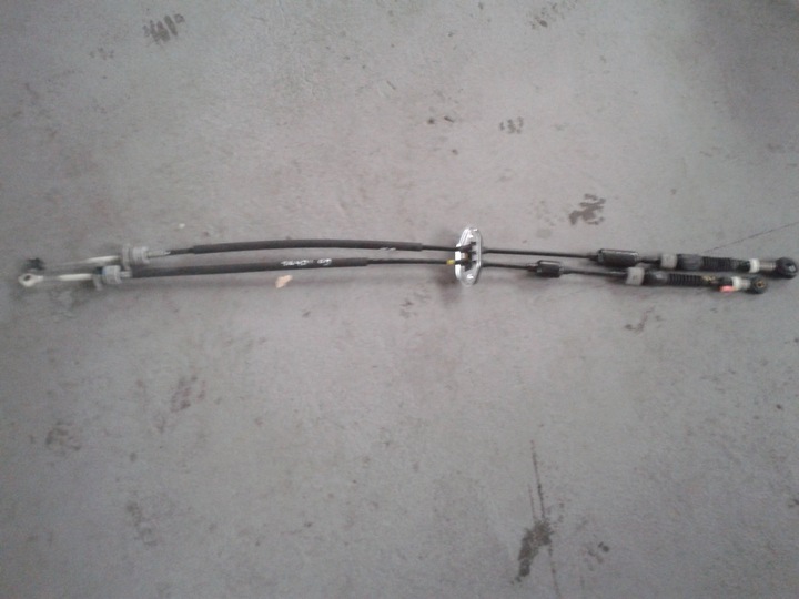 HYUNDAI TUCSON II 2016 1.6 GDI CABLES CHANGEMENT DE VITESSES DE TRANSMISSION photo 1 - milautoparts-fr.ukrlive.com