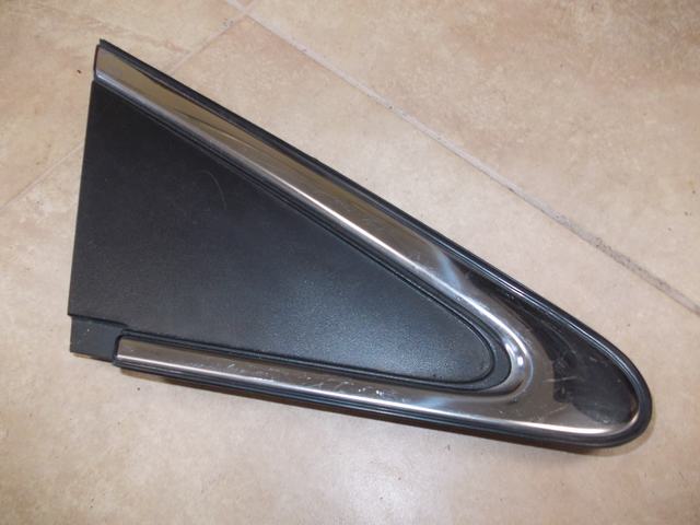 VENT WINDOW BLIND PLUG WING AVENSIS T27 * photo 1 - milautoparts-fr.ukrlive.com