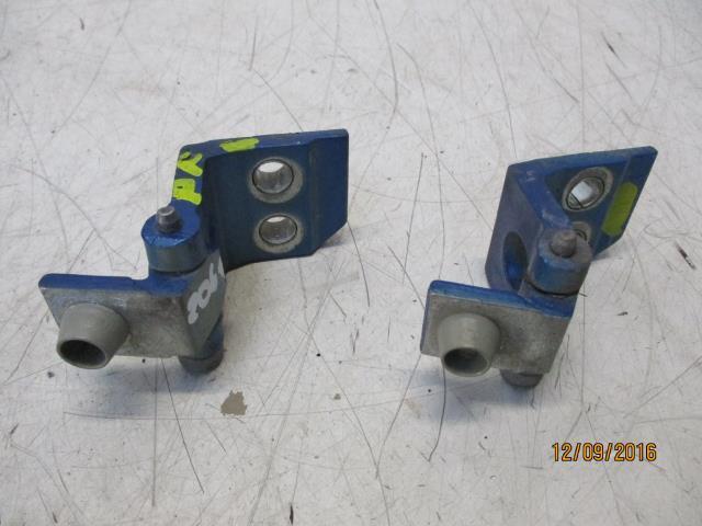 HINGE HINGES DOOR RIGHT PEUGEOT 206 + 5D photo 3 - milautoparts-fr.ukrlive.com