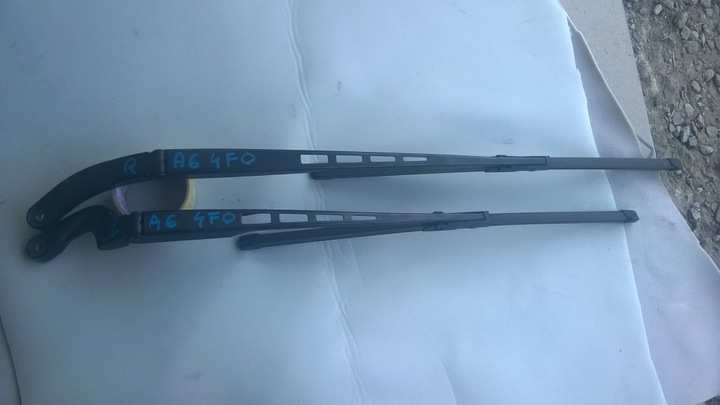 HOLDER WIPER BLADES RIGHT AUDI A6, C6 4F0 photo 1 - milautoparts-fr.ukrlive.com