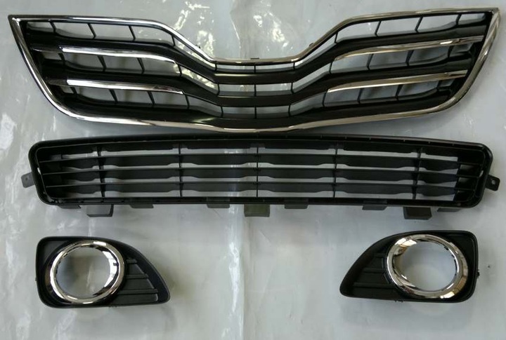 TOYOTA CAMRY XV45 2010 GRILLE FRAME HALOGENA FRAMES photo 2 - milautoparts-fr.ukrlive.com