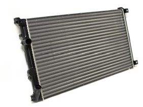 RADIATOR WATER NISSAN INTERSTAR DCI 2006- photo 2 - milautoparts-fr.ukrlive.com