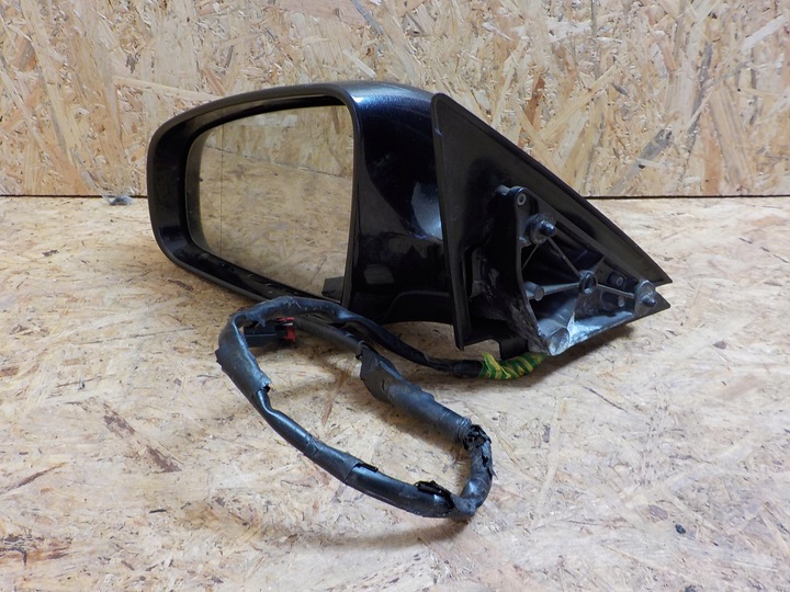 MIRROR LEFT FRONT AUDI A3 8P 5PIN photo 2 - milautoparts-fr.ukrlive.com