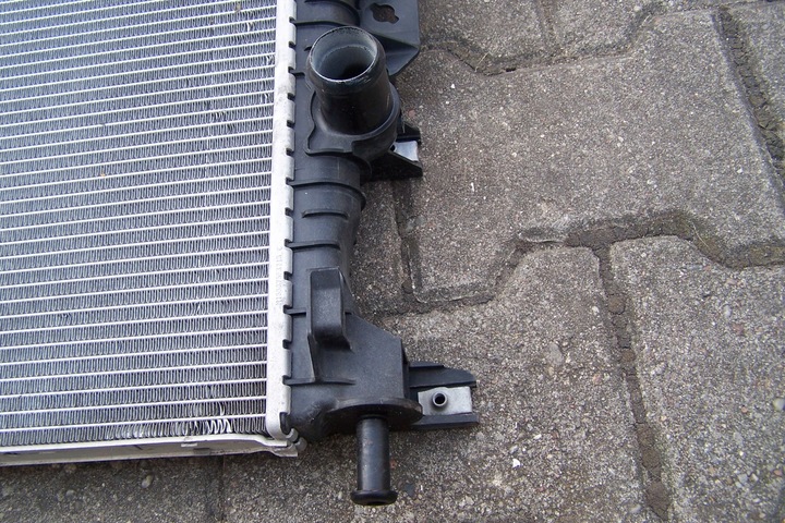 FORD MONDEO MK5 AVEC MAX GALAXY RADIATEUR EAUX 2.0 photo 3 - milautoparts-fr.ukrlive.com