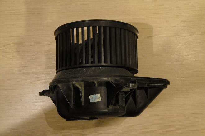 AIR BLOWER FAN OPEL VIVARO MOVANO EUROPE LODZ photo 1 - milautoparts-fr.ukrlive.com