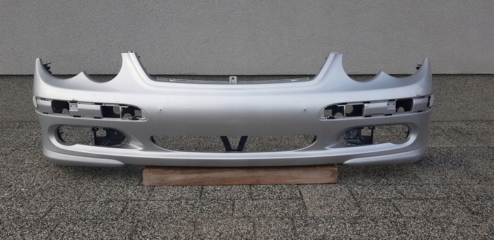 C CLASS W203 SPORT BUMPER FRONT ORIGINAL Z046 photo 1 - milautoparts-fr.ukrlive.com