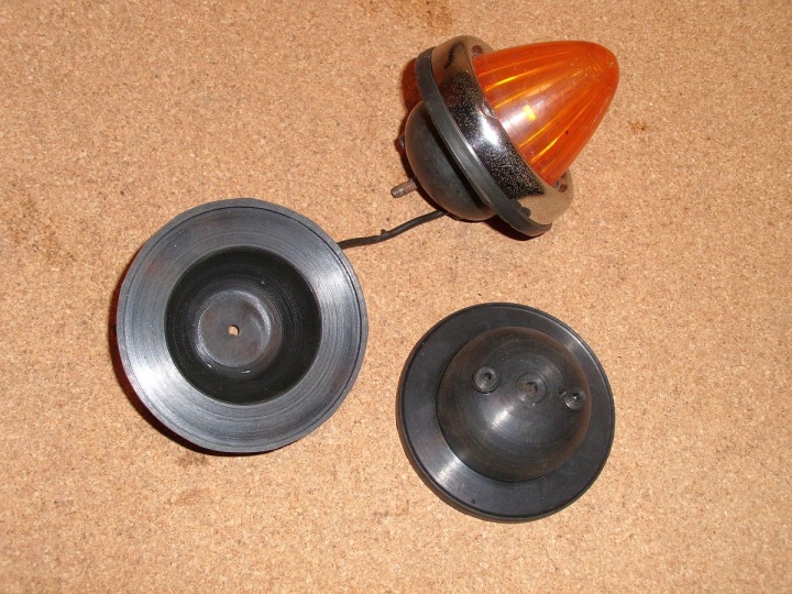 KORPUSY CLIGNOTANTS WARTBURG 311 TRABANT 500 6