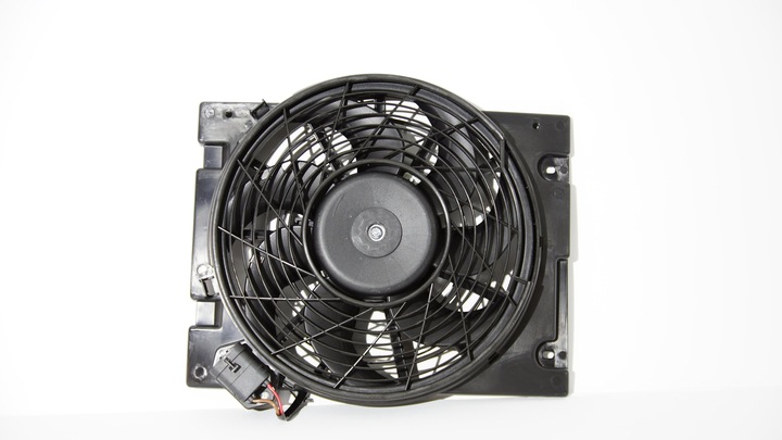 FAN AIR CONDITIONER OPEL ZAFIRA A DIESEL NEW CONDITION photo 1 - milautoparts-fr.ukrlive.com