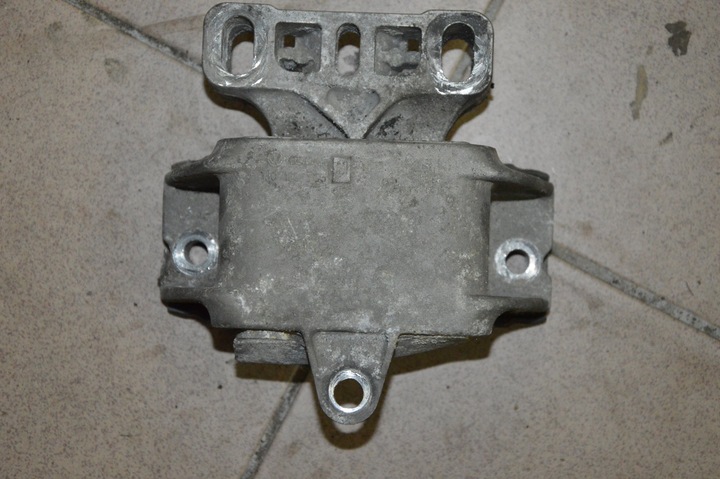 COUSSIN BOÎTES DE TRANSMISSION SEAT TOLEDO II 1J0199555AH photo 1 - milautoparts-fr.ukrlive.com