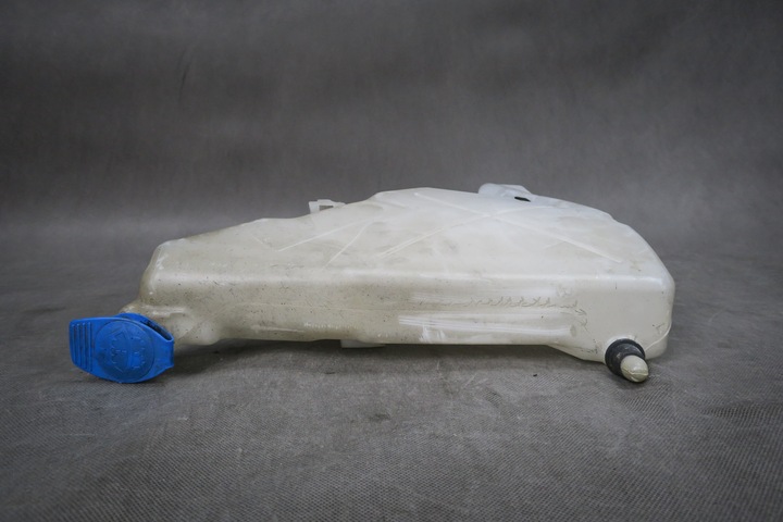 RÉSERVOIR LAVE-GLACE DE POMPE AUDI A8 S8 4H0955451C photo 3 - milautoparts-fr.ukrlive.com