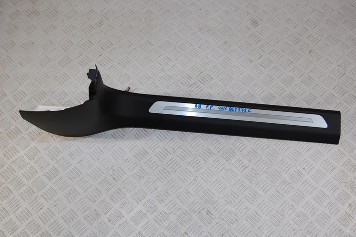 PROTECTION ON SILL RIGHT FRONT AUDI A8 D5 4N photo 1 - milautoparts-fr.ukrlive.com