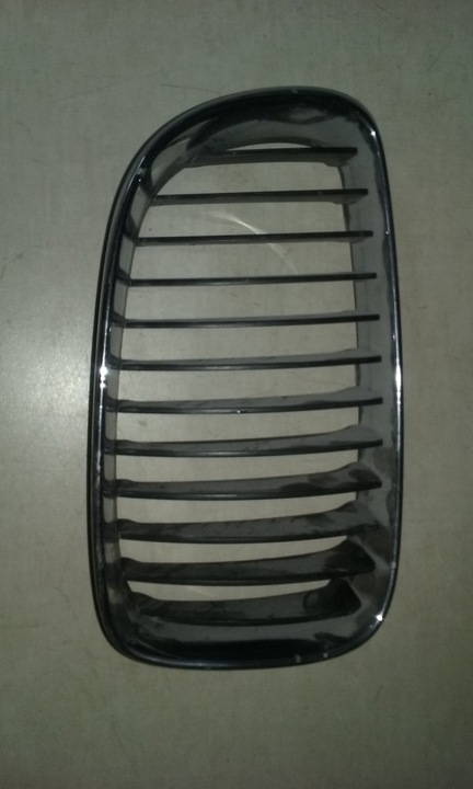 GRILLE GRILLE RIGHT BMW 1 E81 7166440 photo 1 - milautoparts-fr.ukrlive.com