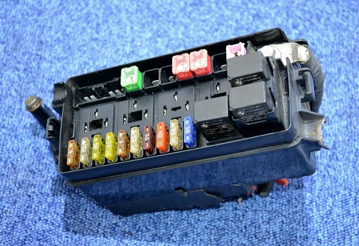 Mini r56 r50 bsi 344950402 17236010 183803210707, Ціна