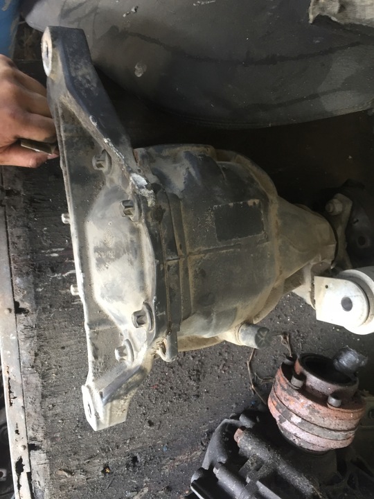 Mercedes w204 w212 міст 2043501814 2, 87, Ціна