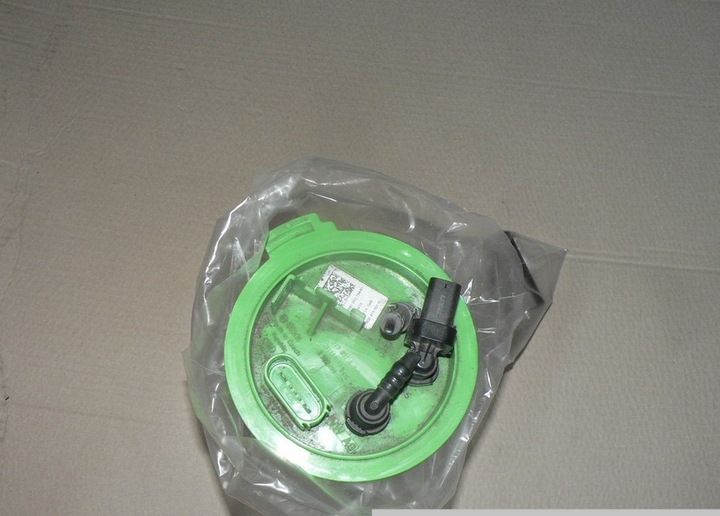Dw passat b8 gte насос топливный 3q0919051g, Цена