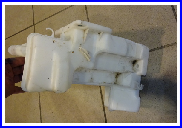 фото №5, Бачок омывателя vw jetta 2013