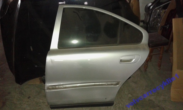 фото №1, Volvo s60 дверь левая зад задние стекло механизм