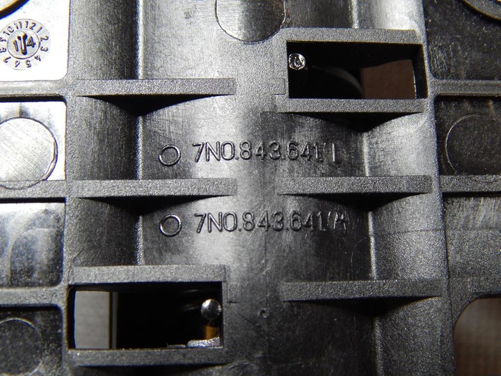 фото №4, Vw sharan 7n ручка левый зад 7n0843641l