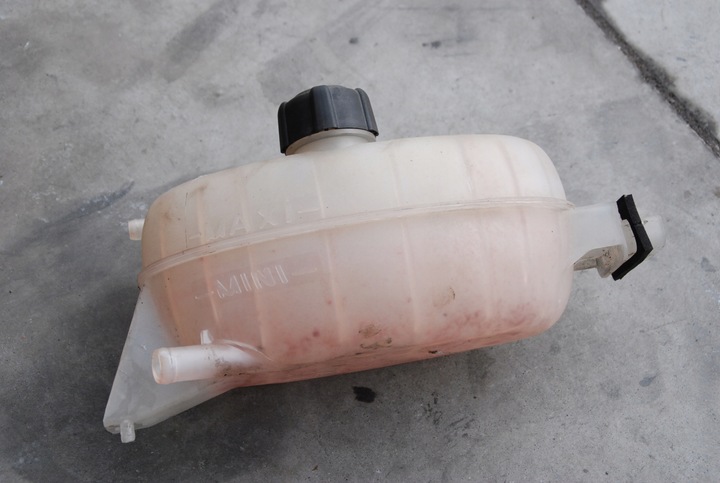 фото №2, Trafic vivaro 2.0 dci бачок расширительный