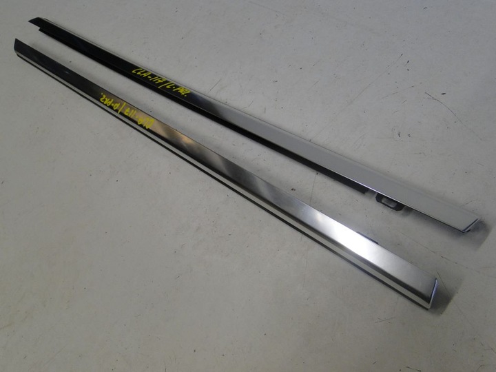 фото №1, Mercedes cla 117 планка хром накладка дверь