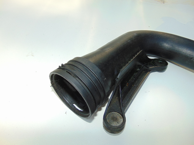 фото №5, Труба інтеркулер audi seat skoda vw 1k0145762p