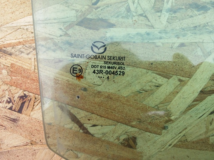 фото №2, Стекло дверь правые зад mazda 3 14-17 bm