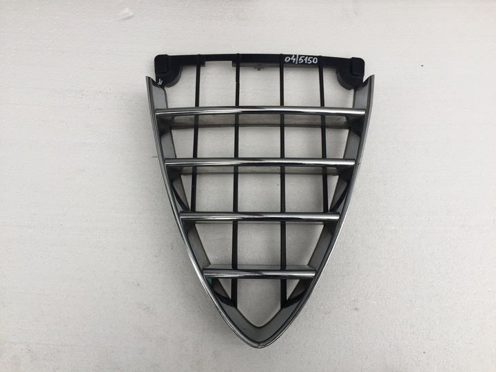 фото №1, Alfa romeo 159 решітка решітка радіатора перед переднє 2004-