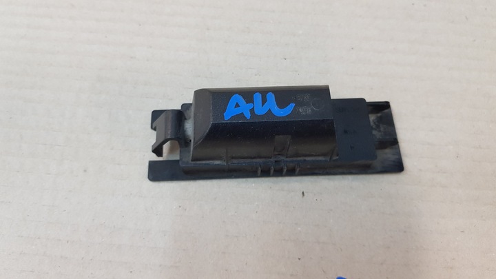 фото №2, Opel astra h corsa d лампа освітлення номерного знака