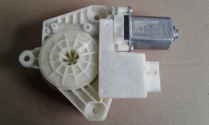 engine windows left front Skoda Seat VW 5JA959811J