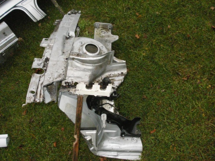 Longeron Gauche Audi TT 8NO