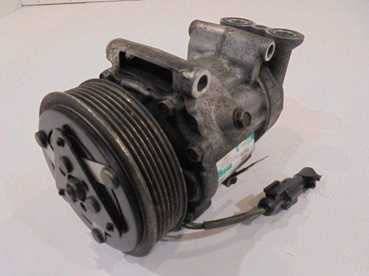 compressor; KLIMATYZACI FORD FIESTA MK6 FL 2S6119D62