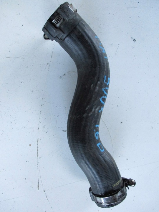 hose pipe of the intercooler FIAT 500X 1,6JTD