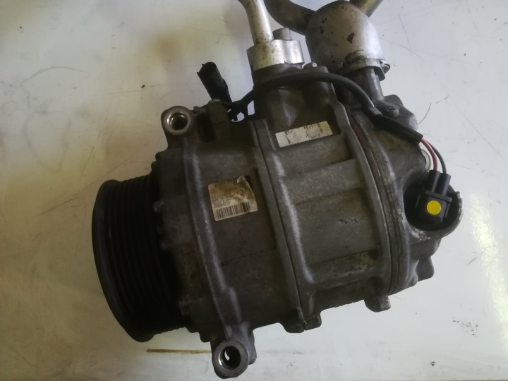 compressor of the air conditioning MERCEDES 3.0CDI A0012303211
