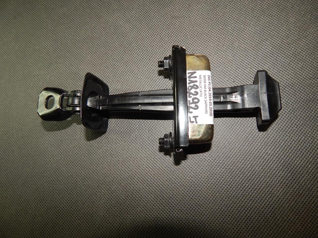 фото №1, Bmw x4 f26 обмежувач двері лівий задня