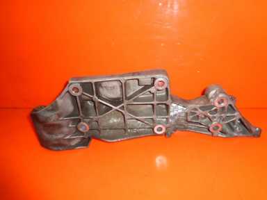 фото №4, Кронштейн кронштейн генератора audi a3 8l 1.6 8v sr akl