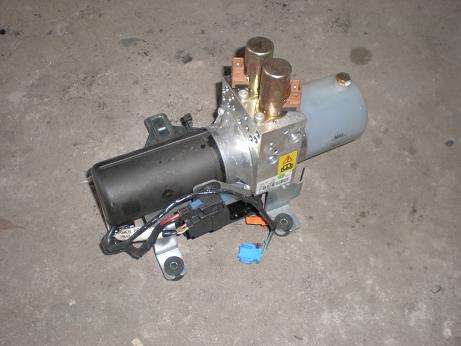 фото №1, Renault megane cabrio 2003- насос крыша