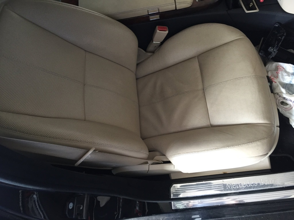 фото №5, Mercedes w221 long обивка сиденья шторка заднее сиденье