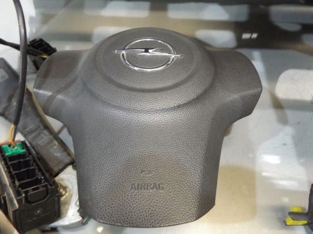 фото №4, Приборная панель консоль подушка безопасности opel corsa d