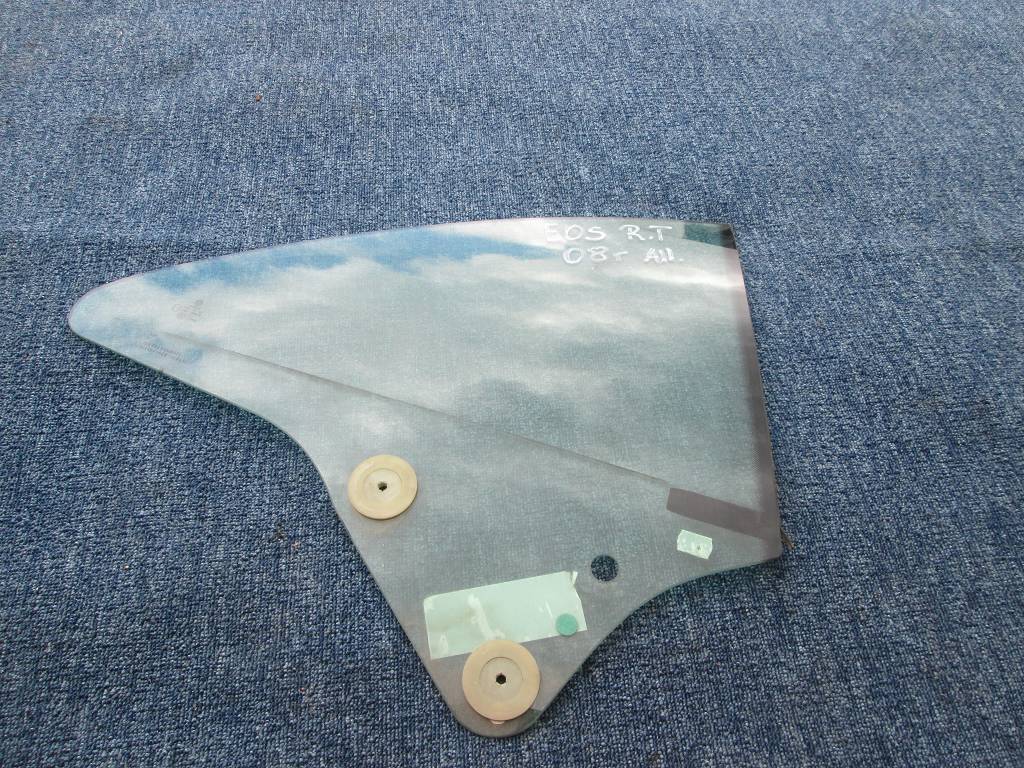 фото №1, Стекло vw eos правая боковая 2008r. оригинальная